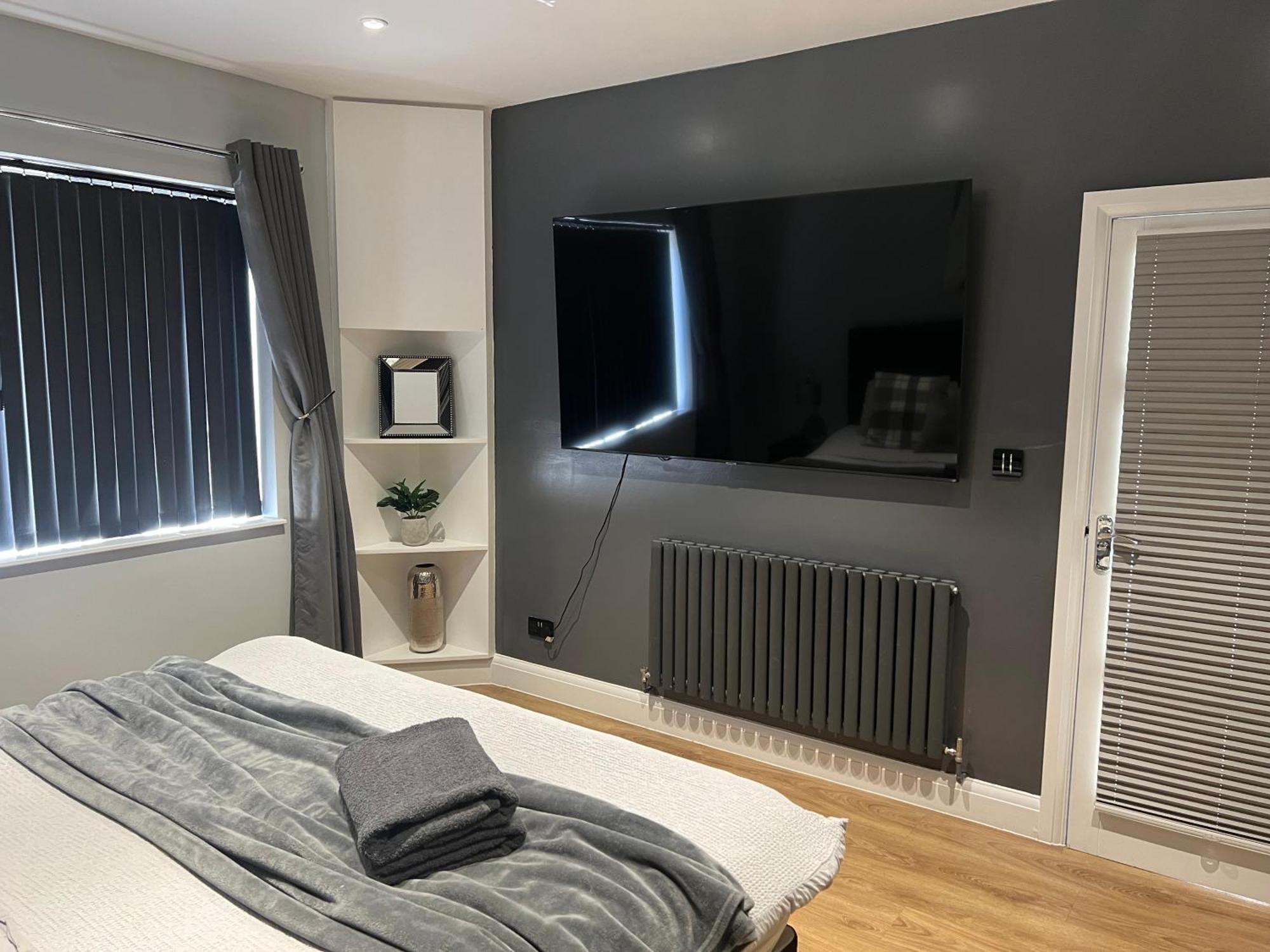 The Broadway Beach House With Hot Tub Herne Bay Esterno foto